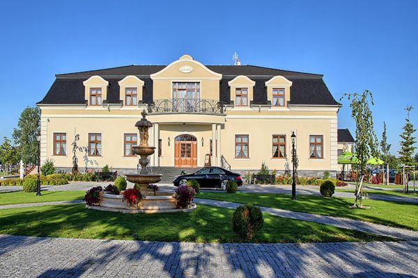 Dworek Komorno (Kędzierzyn-Koźle)